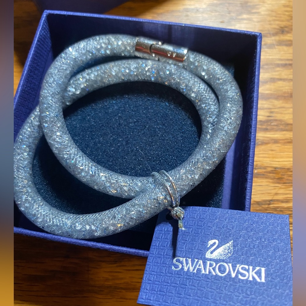 Absolutely gorgeous Swarovski Necklace